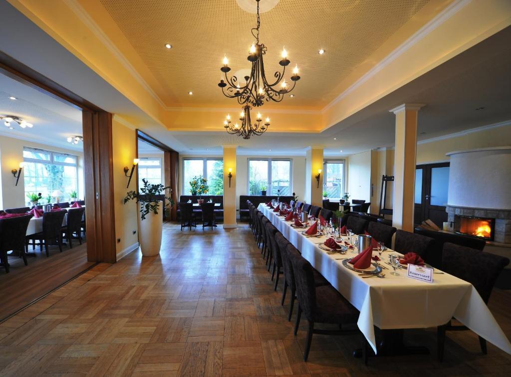 Akzent Hotel Cordes & Restaurant Am Rosengarten 소토프 외부 사진