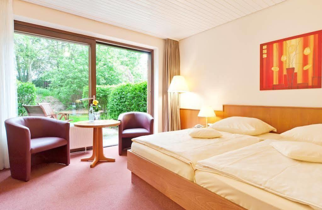 Akzent Hotel Cordes & Restaurant Am Rosengarten 소토프 외부 사진